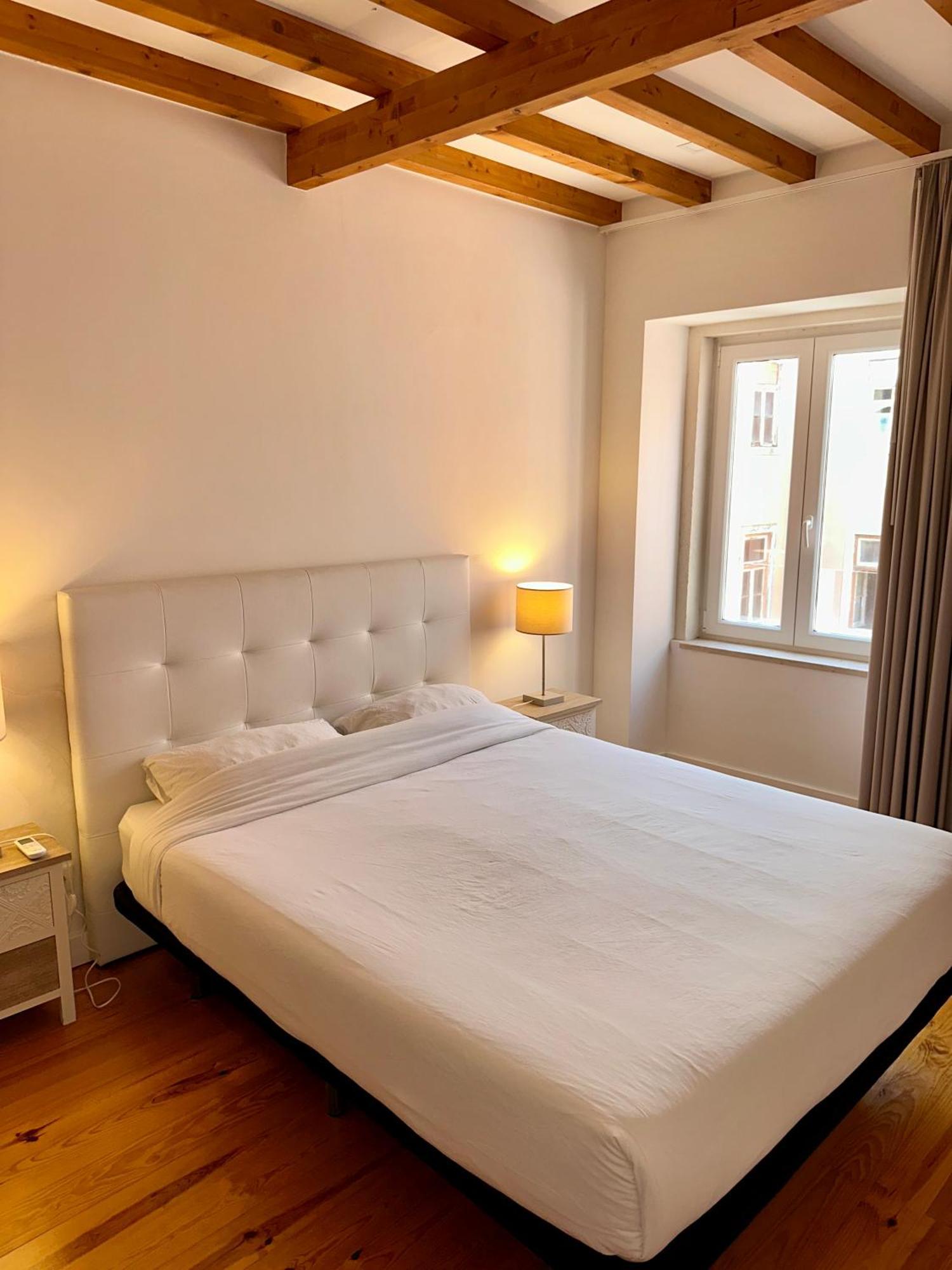 Castle Suites Lisbon Exterior photo